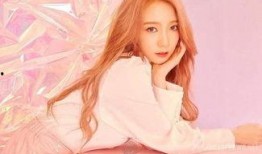 娱乐爆料孟佳简介图片视频,娱乐爆料中的璀璨星光，揭秘她的魅力瞬间